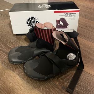 rip curl flashbomb surf bootie size 8 3mm